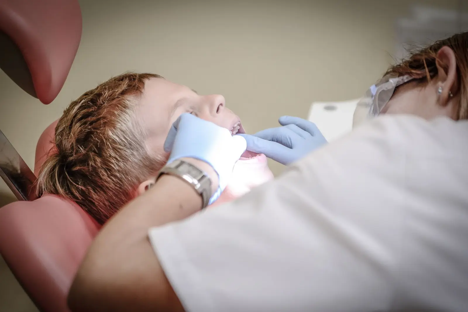 Children's Dentistry at AM Denturologiste dental clinic in Sainte-Julie