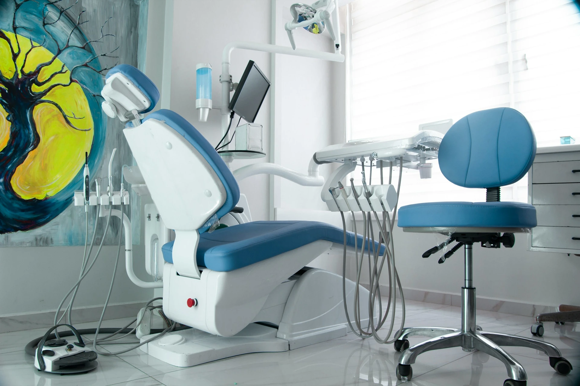 Salle de traitement dentaire moderne chez AM Denturologiste à Sainte-Julie